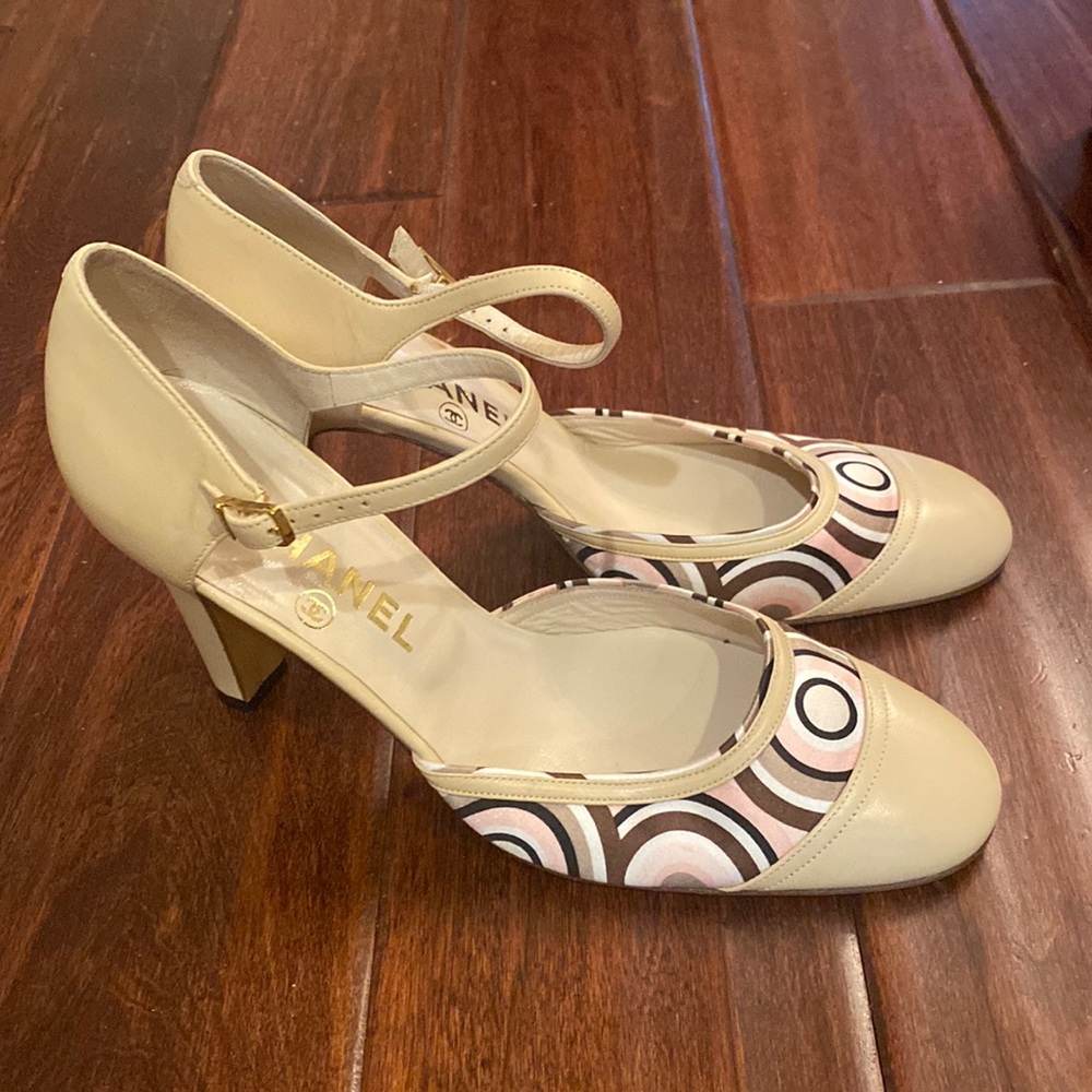 Brand New Chanel Pumps